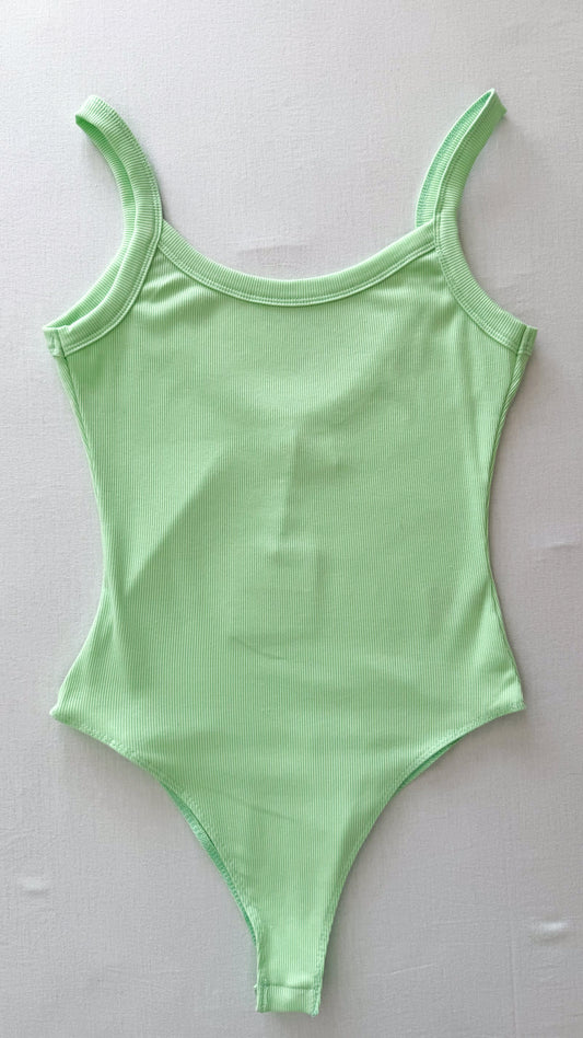 BODY PASTEL